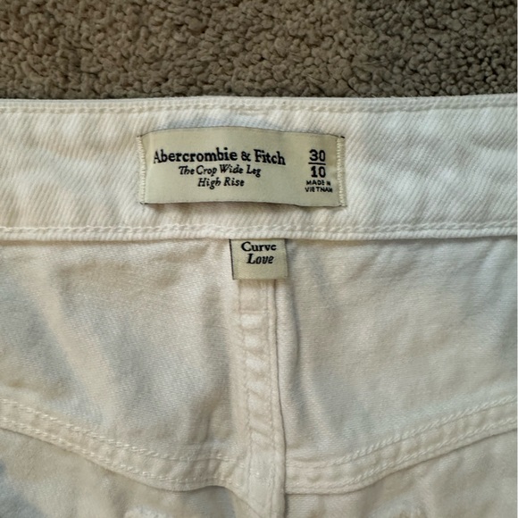 Abercrombie & Fitch White Flare Jeans - Picture 4 of 4